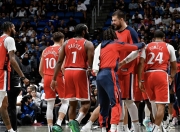 英雄联盟总决赛赛程-爵士鏖战新疆队，哈登扛起全队