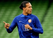 英雄联盟总决赛门票-荷兰后卫备受批评被指防守不力的简单介绍