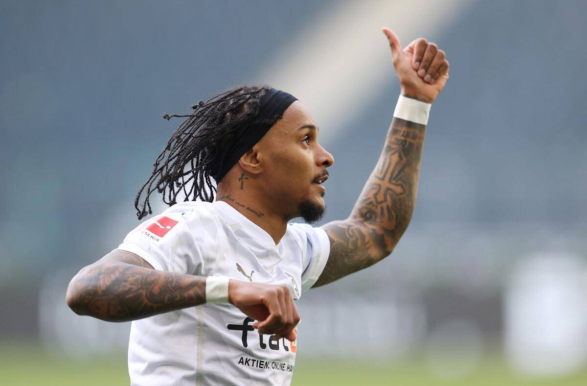 关于瓦伦蒂诺·拉扎罗下一场比赛将缺席的信息