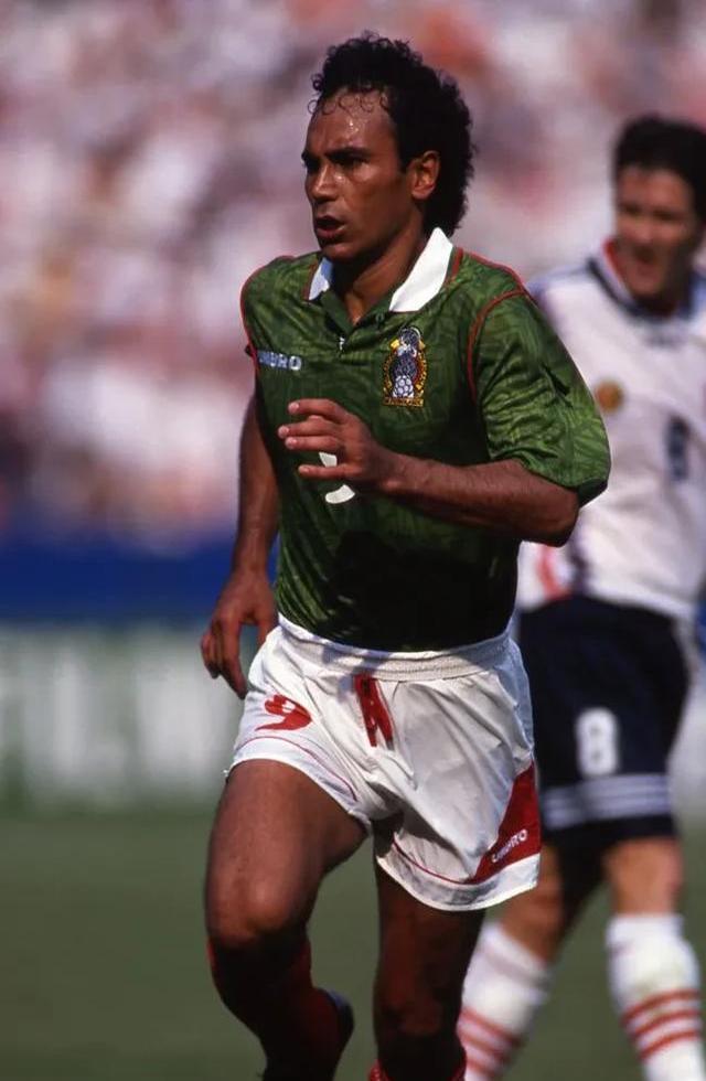 墨西哥足球队备战出征,实力雄厚的简单介绍 墨西哥足球队备战出征,实力雄厚的简单介绍