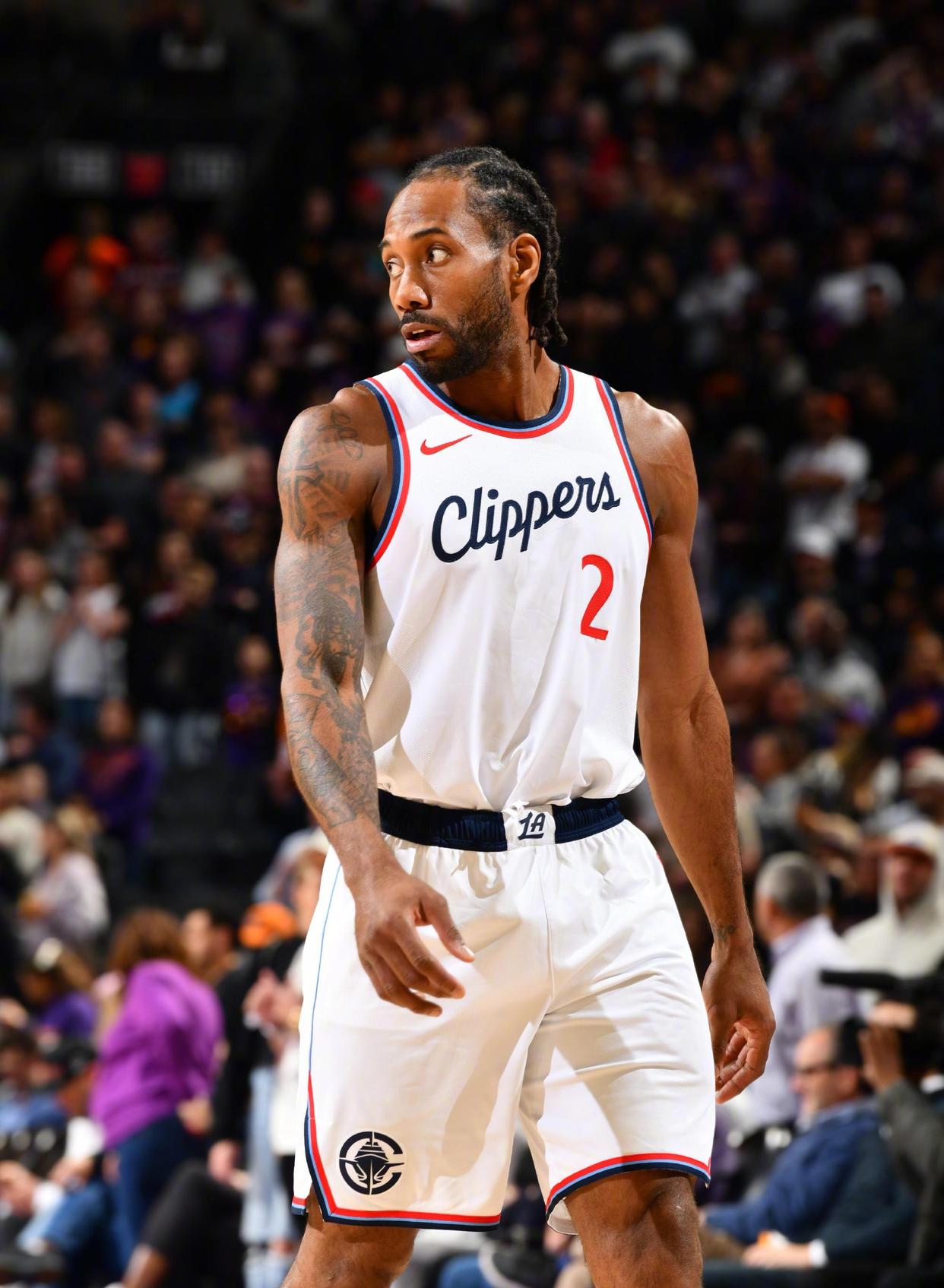 犹他爵士客场不敌快船,莱昂纳德独得分 犹他爵士客场不敌快船,莱昂纳德独得分