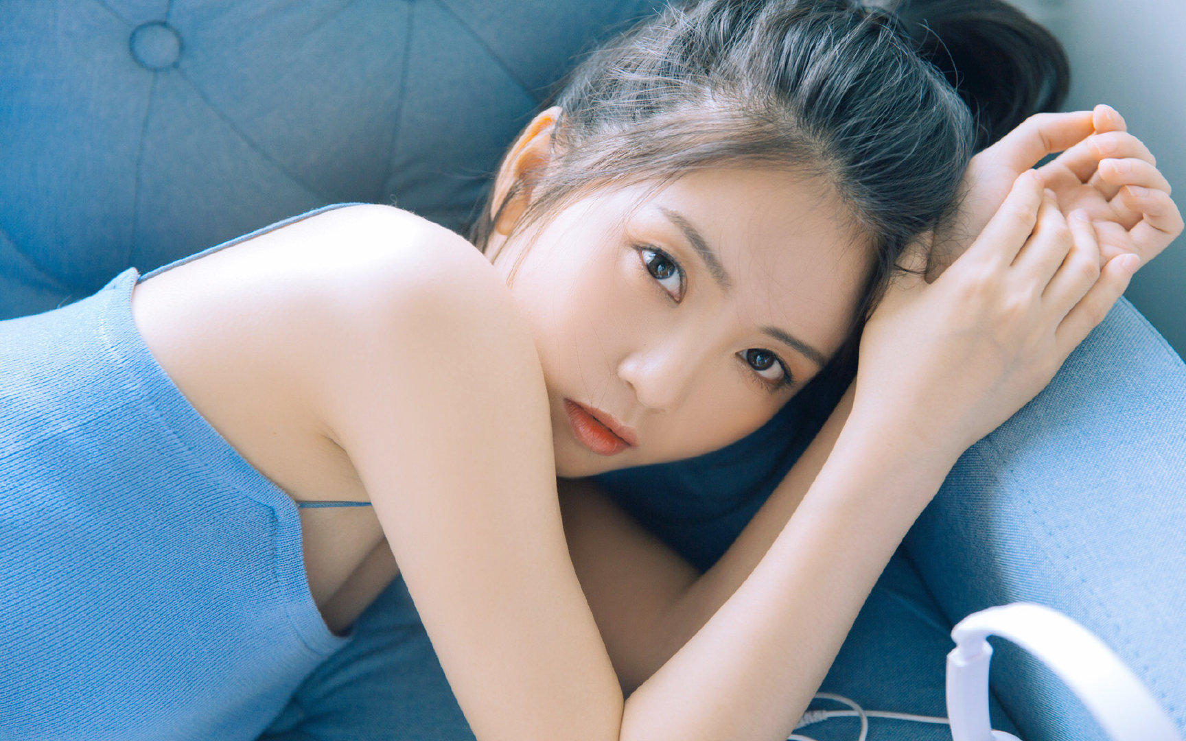 时间裂缝中的足球，当勒涅斯穿越到勒沃库森的战场