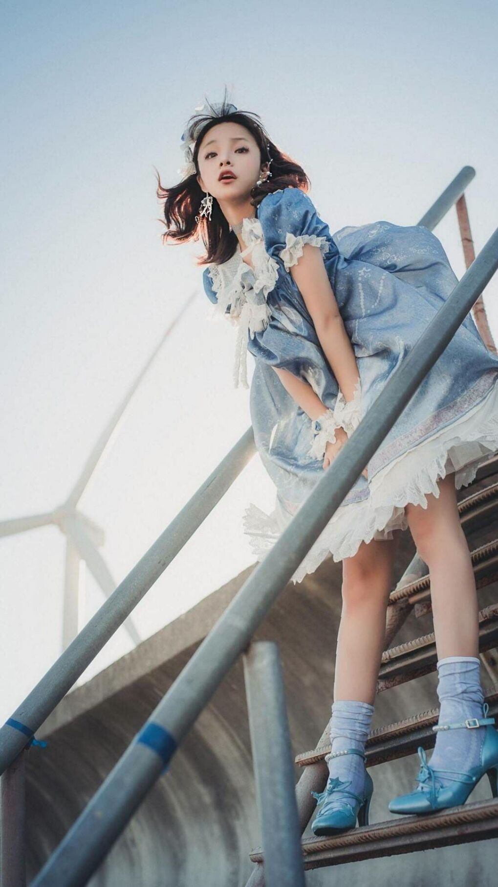 爱德华兹赛后评分拉满，魔术爆冷骑士，篮球之夜的意外与辉煌