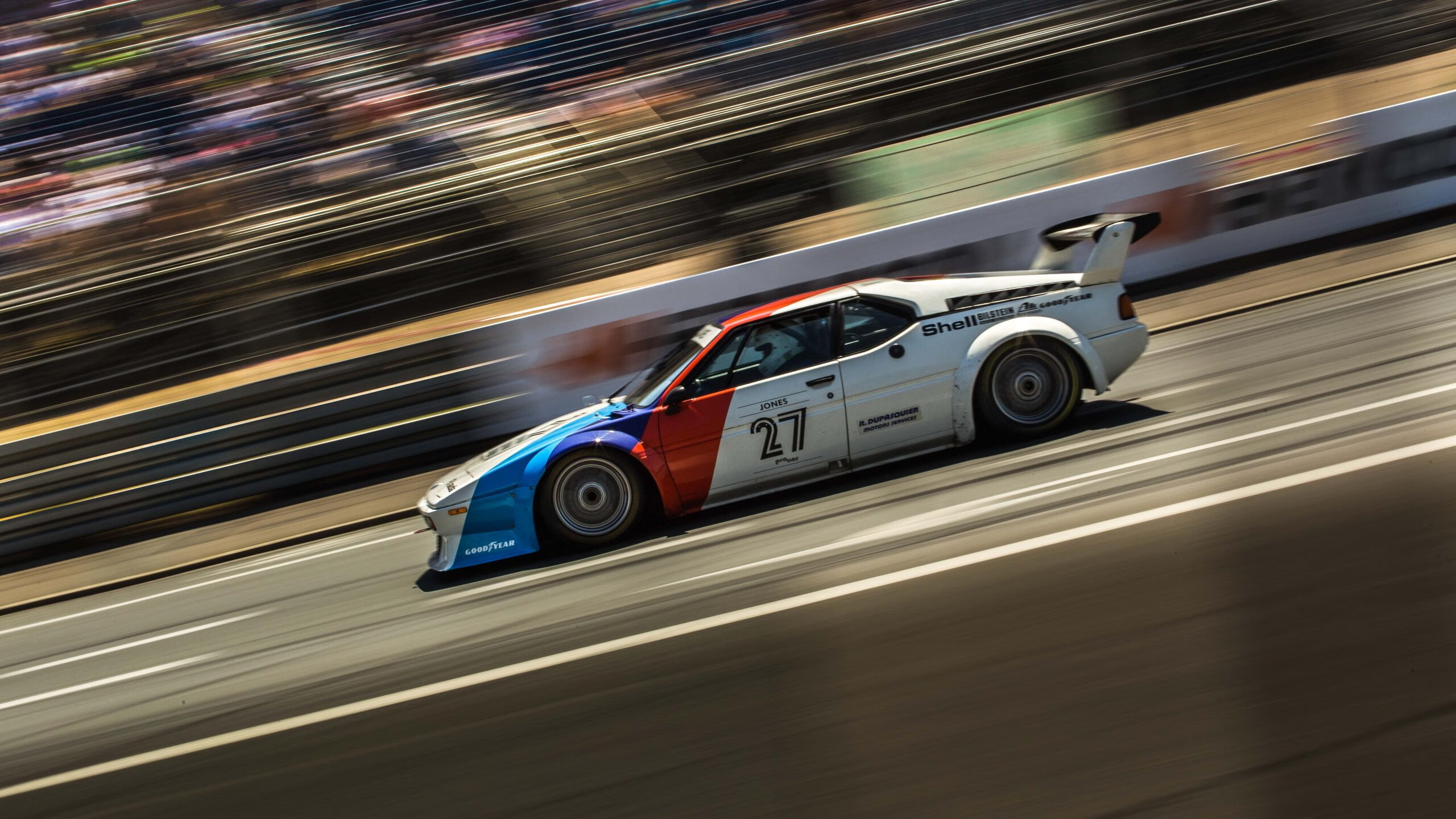 东方铁壁前,英格拉姆的狂暴美学